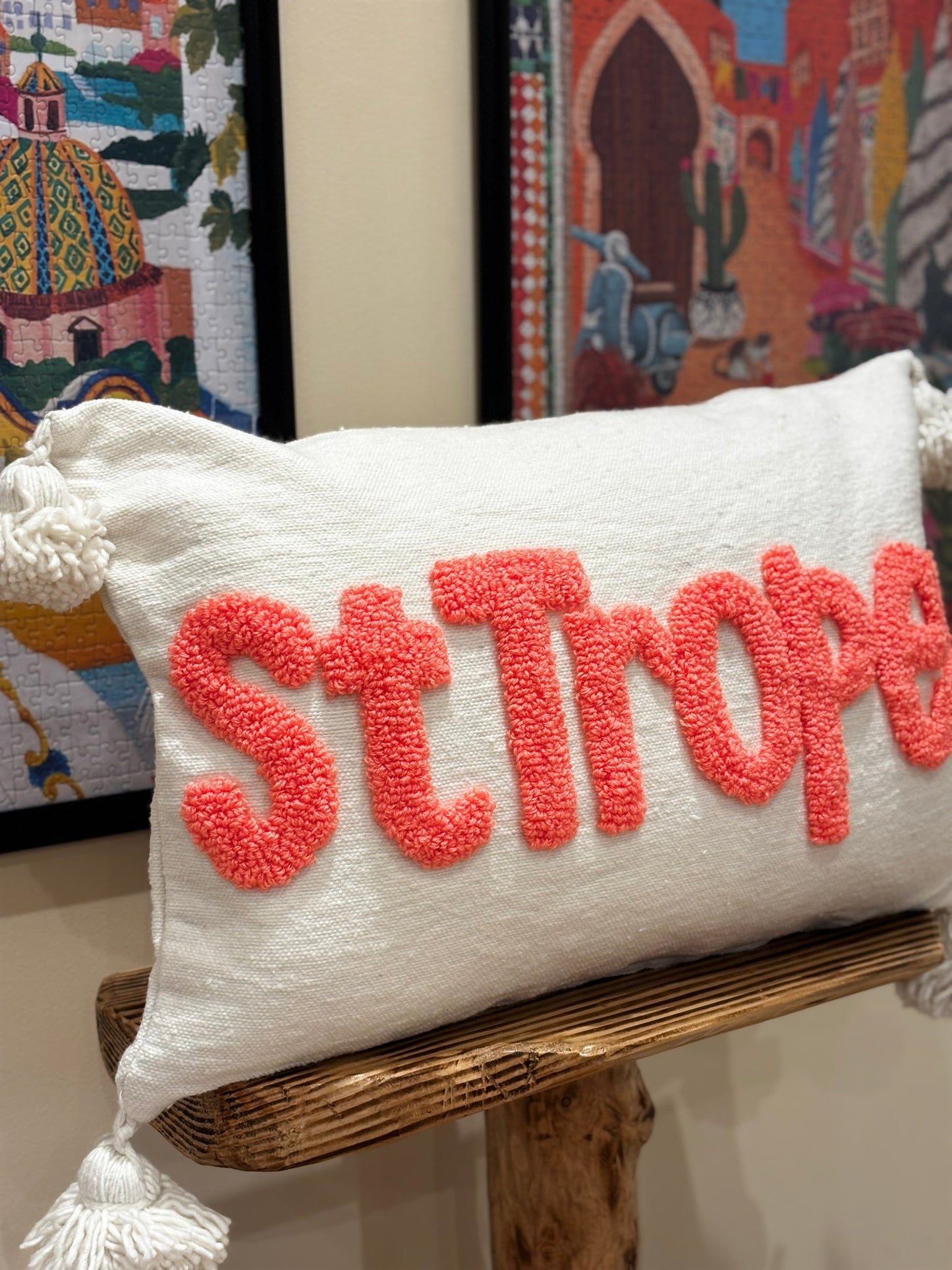 Coussin Berbère St Tropez 60x45 cm – Coussin tendance artisanal marocain avec pompons | Housse déhoussable
