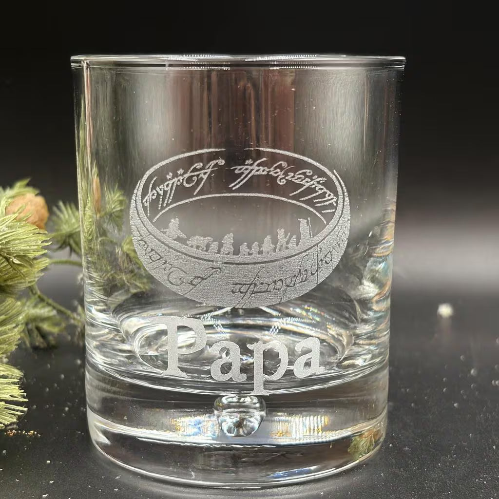 verre whisky  lotr, verre gravure lotr avec personnalisation verre saga seigneur des anneaux personnalisé verre bourbon cadeau pour homme